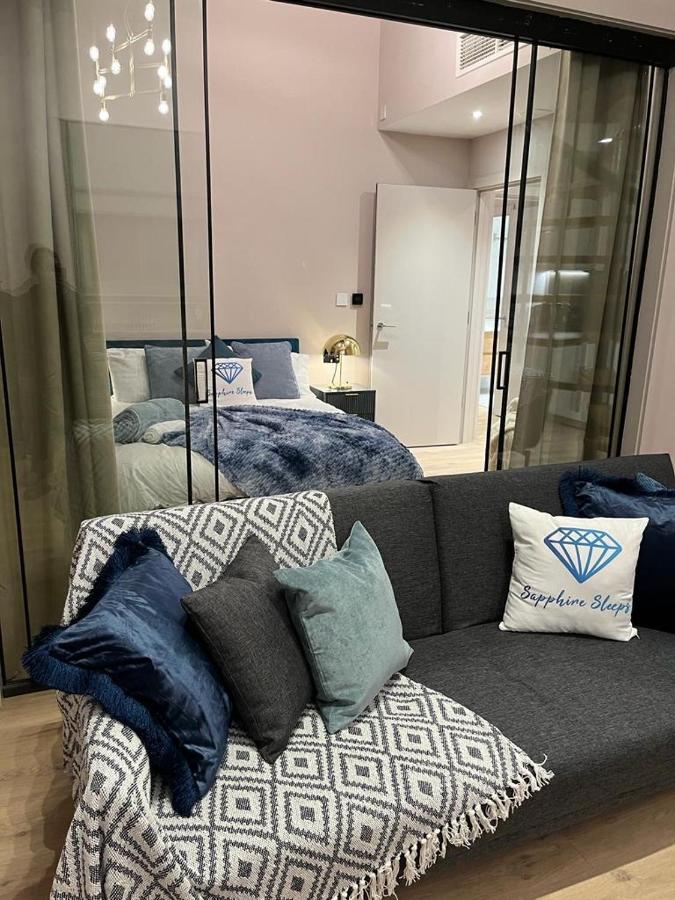 M1 City Centre 3 Bed 3 Bath Luxe Penthouse マンチェスター エクステリア 写真