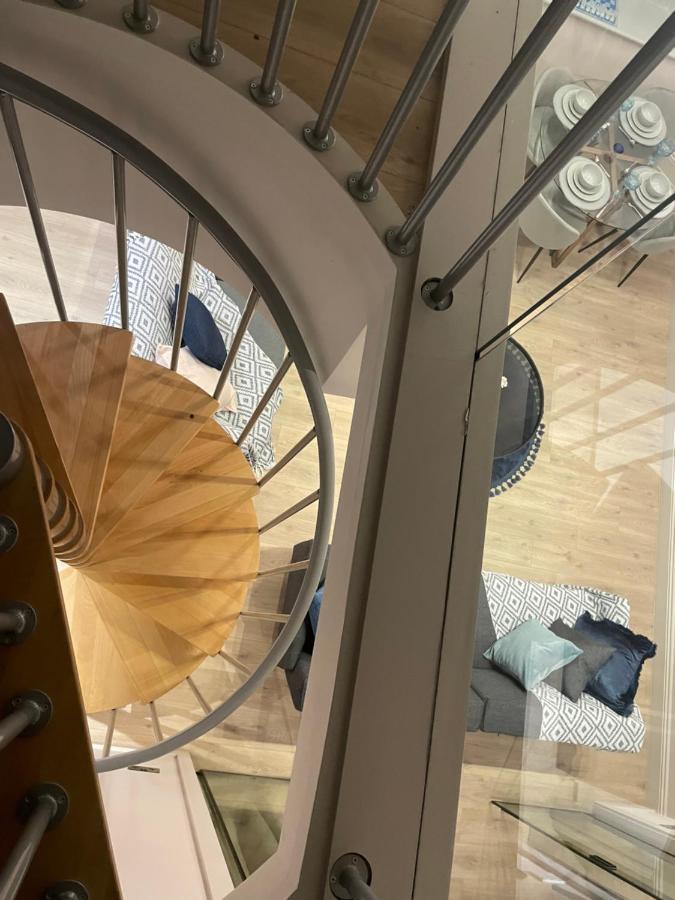 M1 City Centre 3 Bed 3 Bath Luxe Penthouse マンチェスター エクステリア 写真