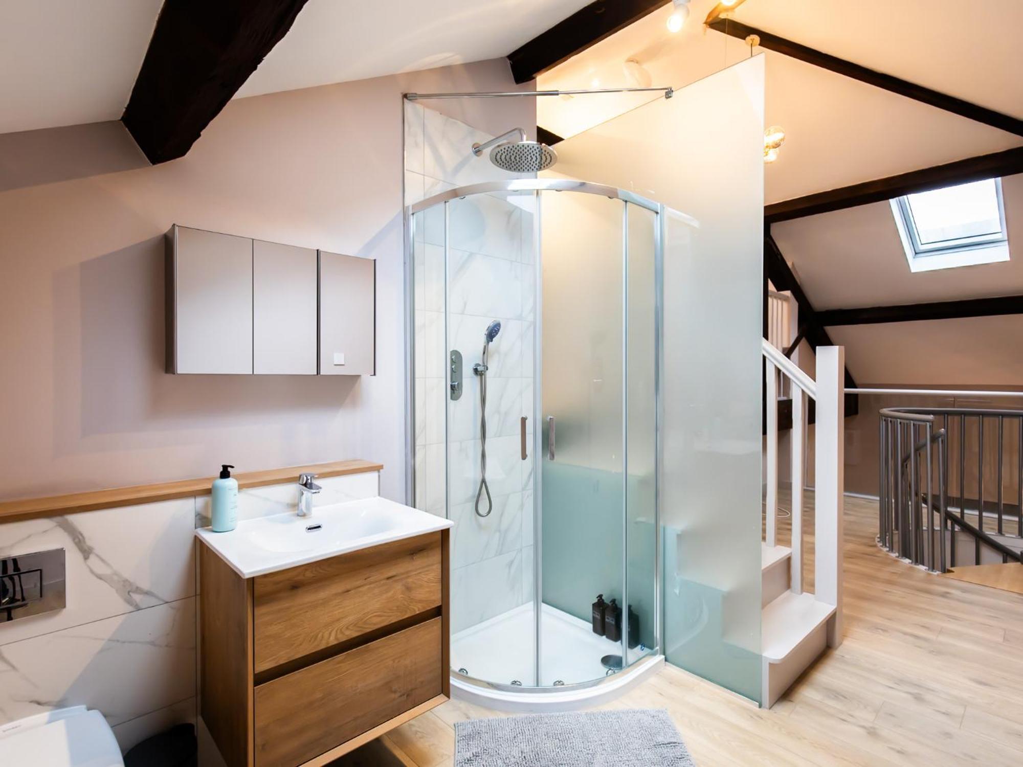 M1 City Centre 3 Bed 3 Bath Luxe Penthouse マンチェスター エクステリア 写真